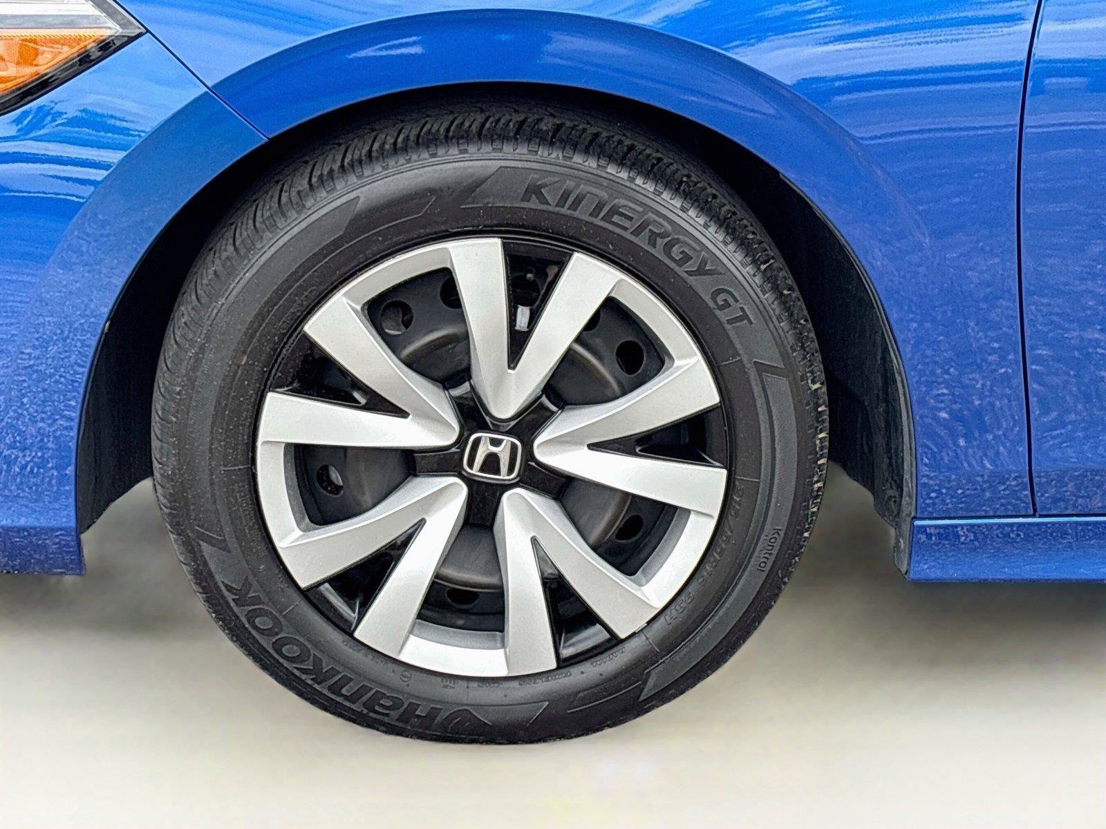Certified 2024 Honda Civic LX image 32