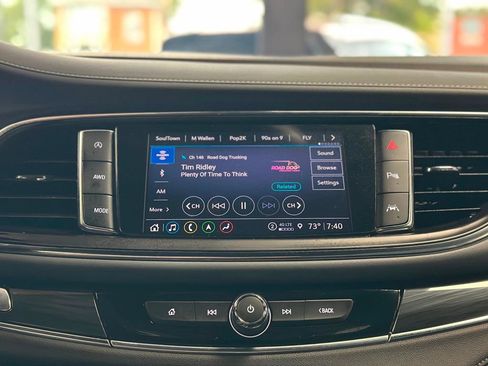 Used 2022 Buick Enclave Essence w/ Experience Buick Package image 55