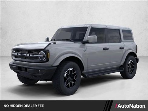 New 2026 Ford Bronco Outer Banks AWD/4WD image 1