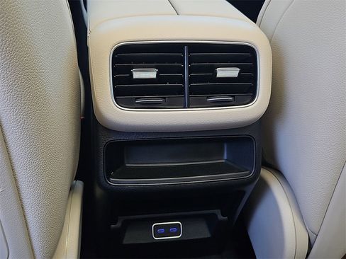 Certified 2025 Mercedes-Benz GLE 350 4MATIC image 18