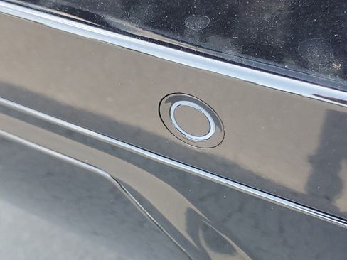 New 2027 Lincoln Navigator Reserve AWD/4WD image 6