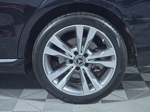 Used 2021 Mercedes-Benz C 300 4MATIC Sedan image 11