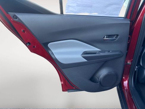 Used 2024 Nissan Kicks SR w/ SR Premium Package FWD image 16