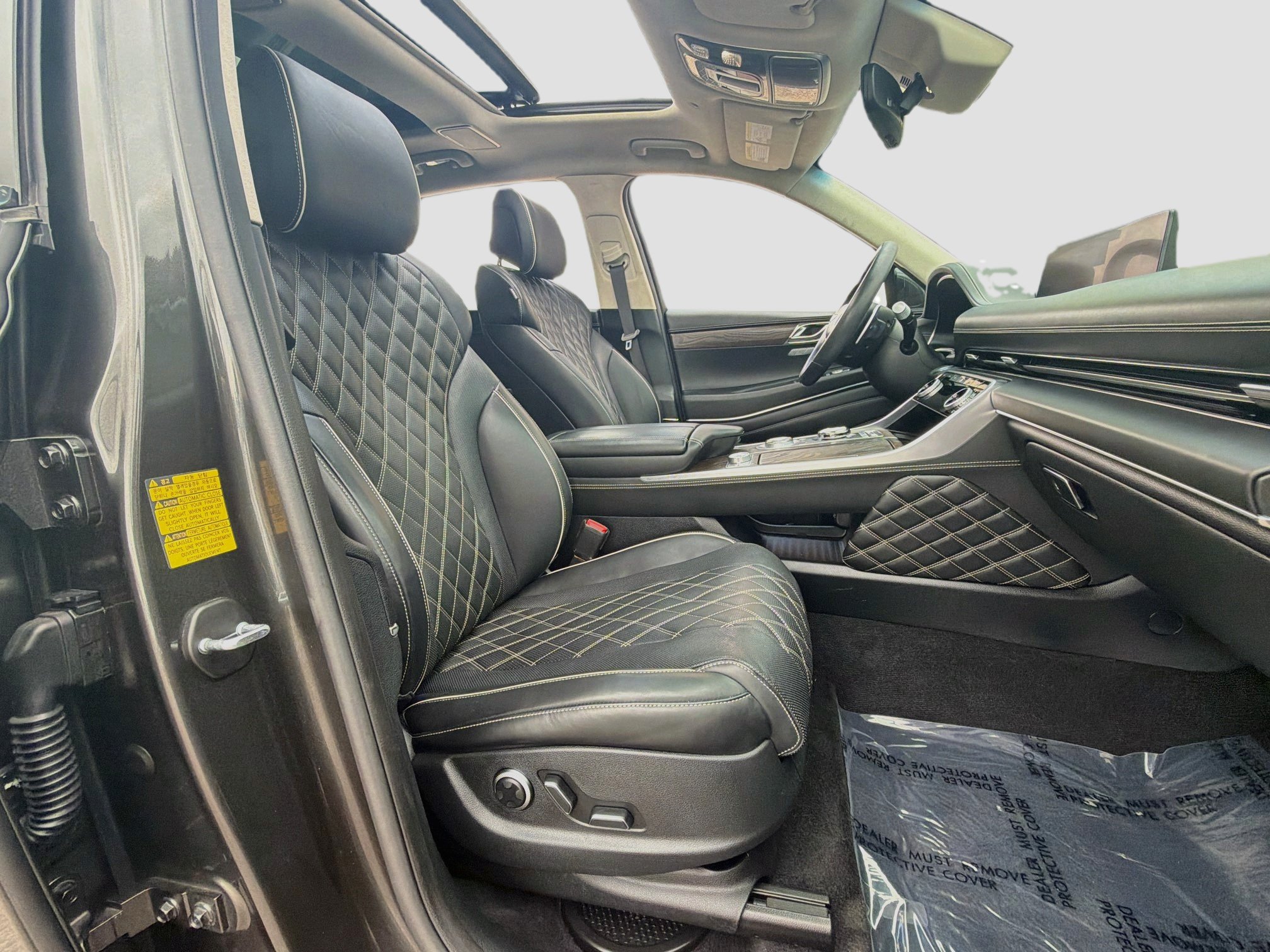 Used 2024 Genesis GV80 3.5T w/ Prestige Package AWD/4WD image 34