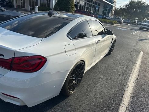 Used 2018 BMW M4 Coupe RWD image 5