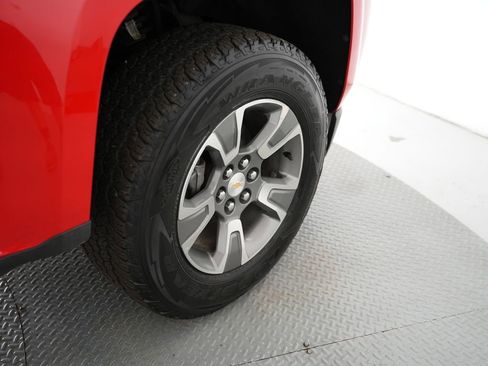 Used 2015 Chevrolet Colorado Z71 w/ LPO, Gearon Divider Package image 51