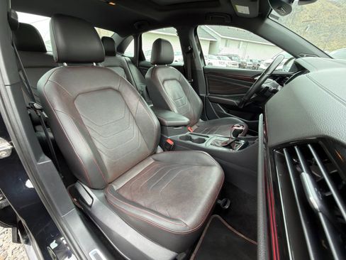 Used 2023 Volkswagen Jetta GLI Autobahn FWD image 7