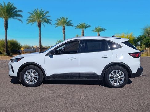 Used 2025 Ford Escape Active image 2