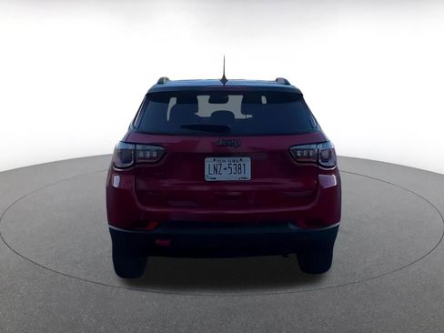 Used 2025 Jeep Compass Trailhawk image 12