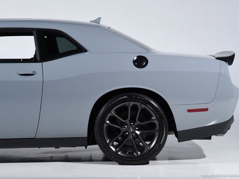 Used 2021 Dodge Challenger R/T Scat Pack image 10