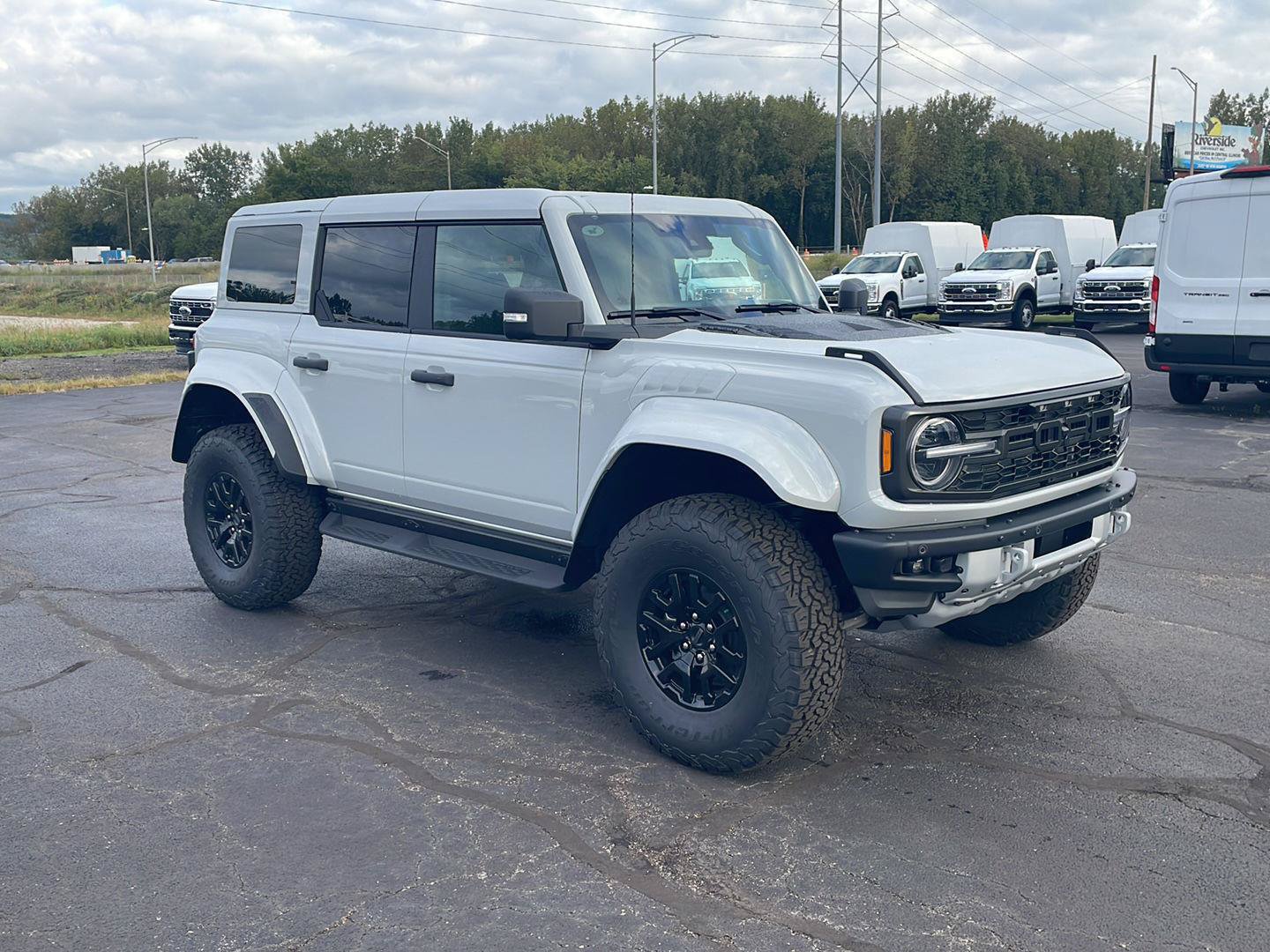 New 2026 Ford Bronco Raptor AWD/4WD image 7