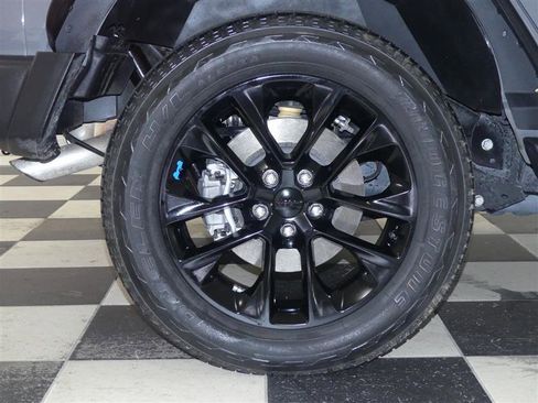 Used 2022 Jeep Wrangler Unlimited Sahara image 38