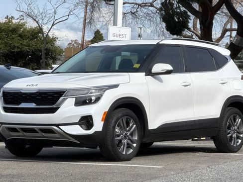 Used 2023 Kia Seltos S image 7