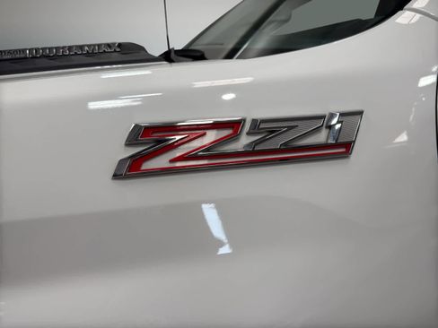 Used 2024 Chevrolet Silverado 2500 LTZ w/ LTZ Plus Package image 11