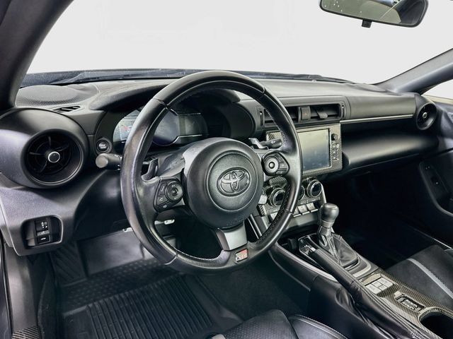 Used 2022 Toyota GR86 Premium RWD image 11