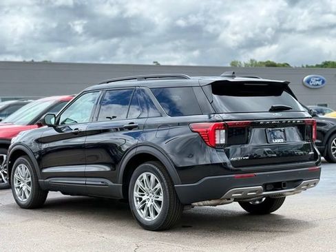 New 2026 Ford Explorer Active w/ Active Comfort Package AWD/4WD image 42