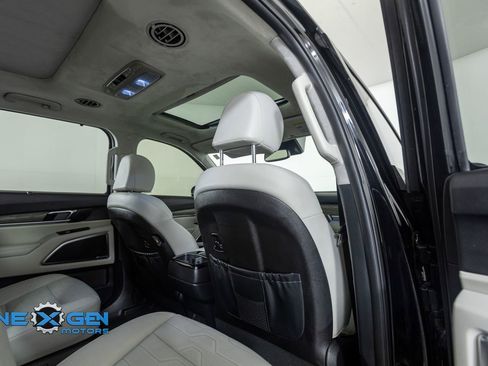 Used 2022 Kia Telluride SX w/ SX Prestige Package AWD/4WD image 38