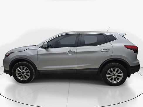 Used 2017 Nissan Rogue Sport S FWD image 9