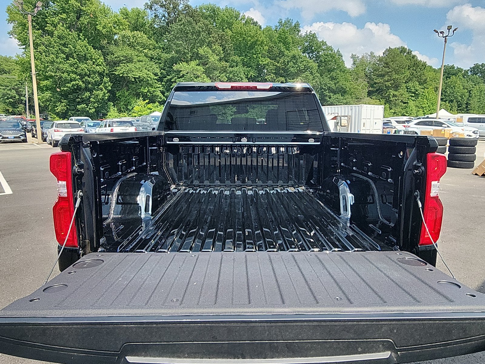 New 2026 Chevrolet Silverado 1500 RST w/ Z71 Off-Road Package AWD/4WD image 25