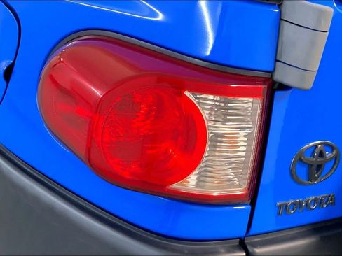 Used 2007 Toyota FJ Cruiser 2WD image 28