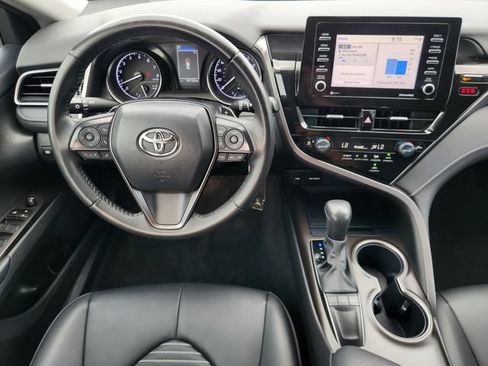 Used 2023 Toyota Camry SE FWD image 27