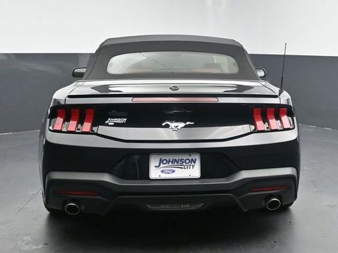 Used 2024 Ford Mustang Premium RWD image 9