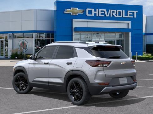 New 2026 Chevrolet TrailBlazer LT FWD image 3