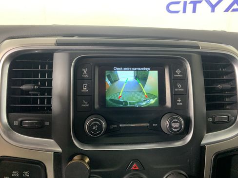 Used 2018 RAM 2500 SLT AWD/4WD image 24