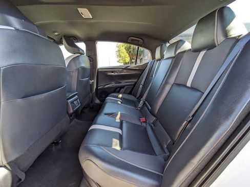 Used 2025 Toyota Camry SE image 14