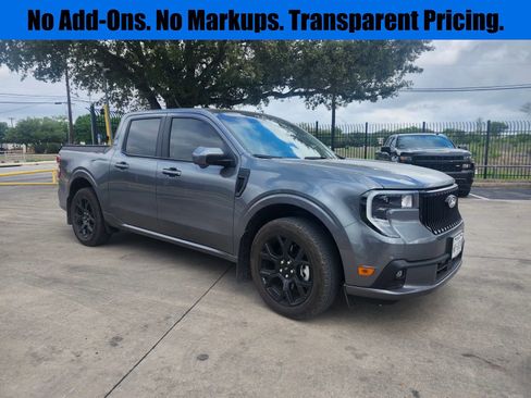 Certified 2025 Ford Maverick Lobo AWD/4WD image 1