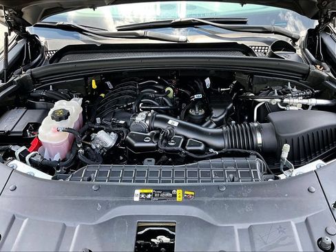 Used 2023 Jeep Grand Cherokee L Laredo w/ MOPAR Finishing Package AWD/4WD image 23