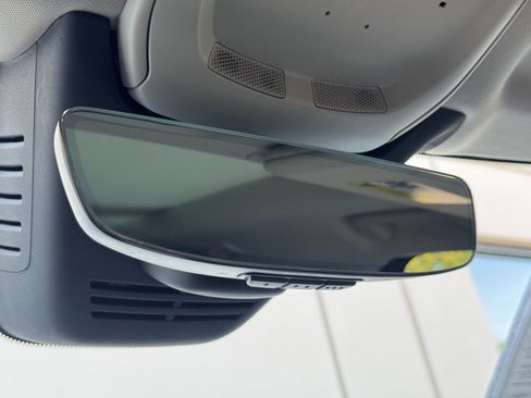 Used 2023 Volvo XC90 B6 Plus image 31