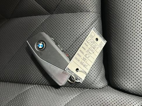 Used 2026 BMW X5 xDrive40i AWD/4WD image 34