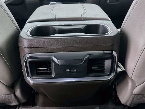 Certified 2024 GMC Sierra 1500 SLT w/ SLT Convenience Package AWD/4WD image 26