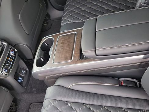 Used 2024 Genesis GV80 3.5T Prestige Signature image 18