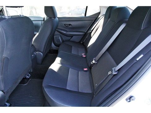 Used 2025 Nissan Sentra SV image 7