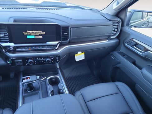 New 2026 Chevrolet Silverado 1500 LT Trail Boss w/ Convenience Package II image 12