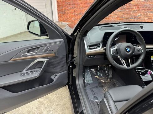 New 2026 BMW X1 xDrive28i image 9