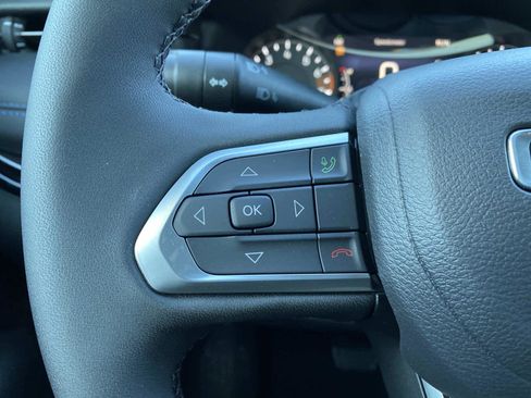 New 2026 Jeep Compass Limited image 13