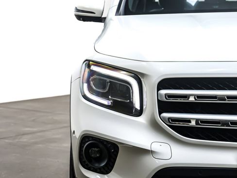 Used 2023 Mercedes-Benz GLB 250 image 15