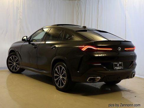 Certified 2025 BMW X6 xDrive40i w/ Climate Comfort Package image 9