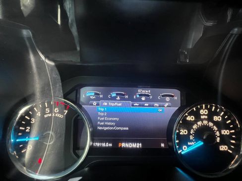 Used 2016 Ford F150 Platinum w/ Equipment Group 701A Luxury RWD image 17