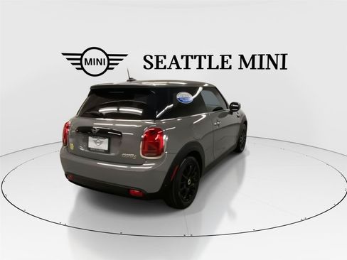 Certified 2023 MINI Cooper SE FWD image 10