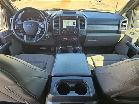 Used 2022 Ford F250 XLT w/ XLT Premium Package image 8