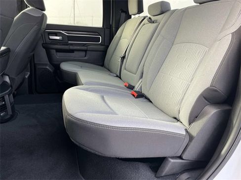 Used 2024 RAM 3500 Big Horn image 22