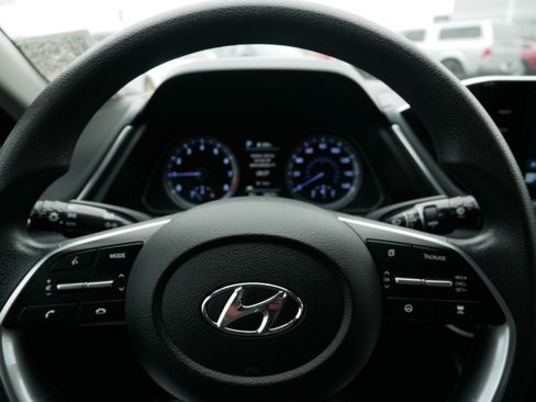 Used 2020 Hyundai Sonata SEL image 25