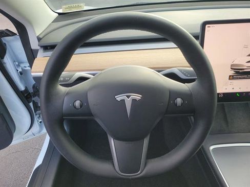 Used 2022 Tesla Model 3 Long Range image 50