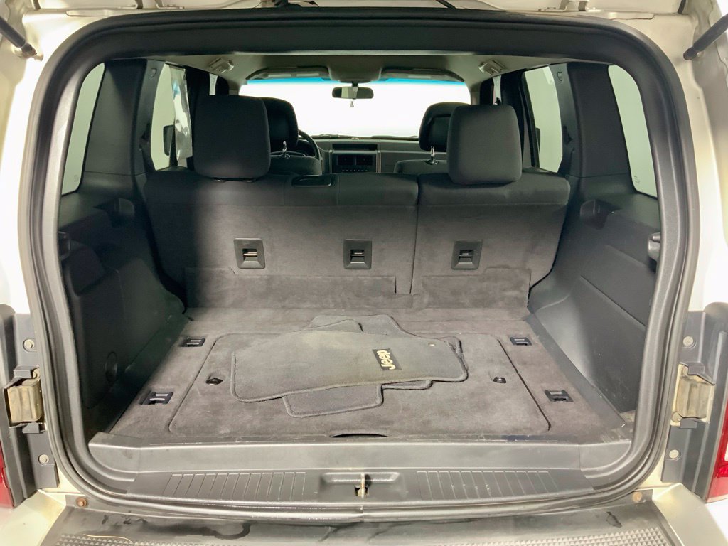 Used 2010 Jeep Liberty Sport w/ Popular Equipment Group AWD/4WD image 25