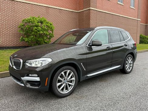 Used 2019 BMW X3 xDrive30i w/ Premium Package AWD/4WD image 4