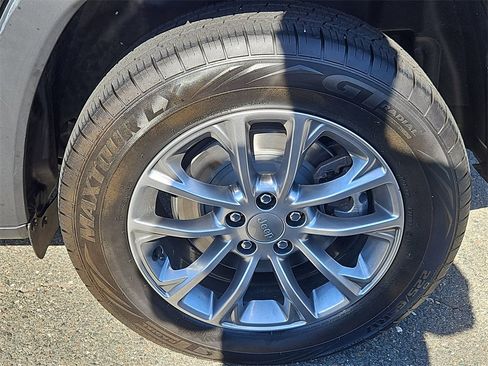 Used 2022 Jeep Cherokee Latitude Lux image 8